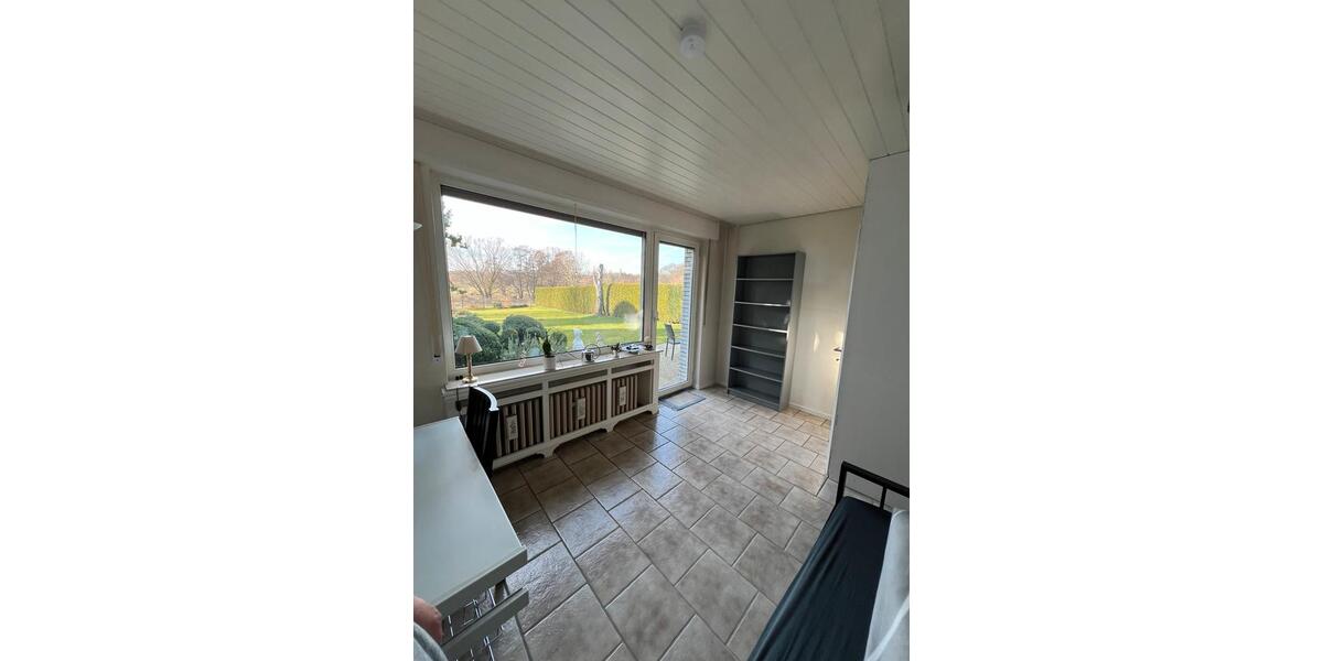 Wohnen auf Zeit Langenfeld (Rheinland) - 4 Zimmer, 150 m&sup2;, 500&euro; | Angebot:23778951