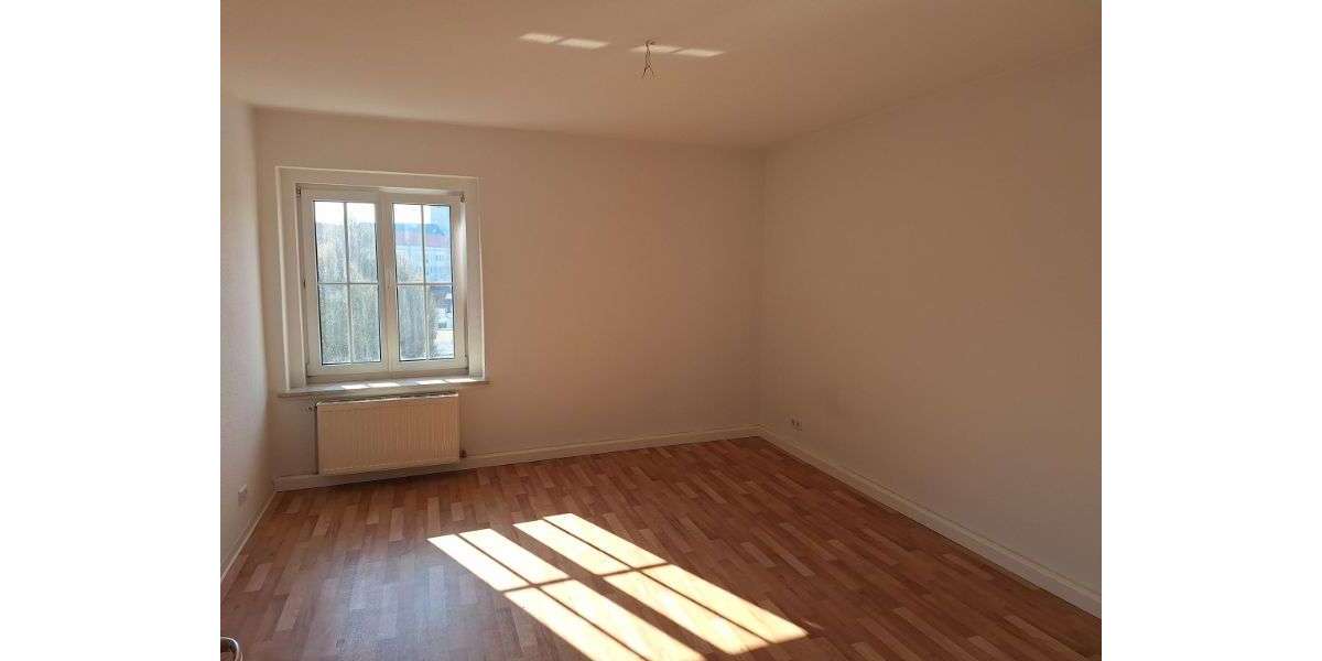Etagenwohnung Dessau-Roßlau Roßlau - 2 Zimmer, 44 m&sup2;, 306&euro; | Angebot:26147908