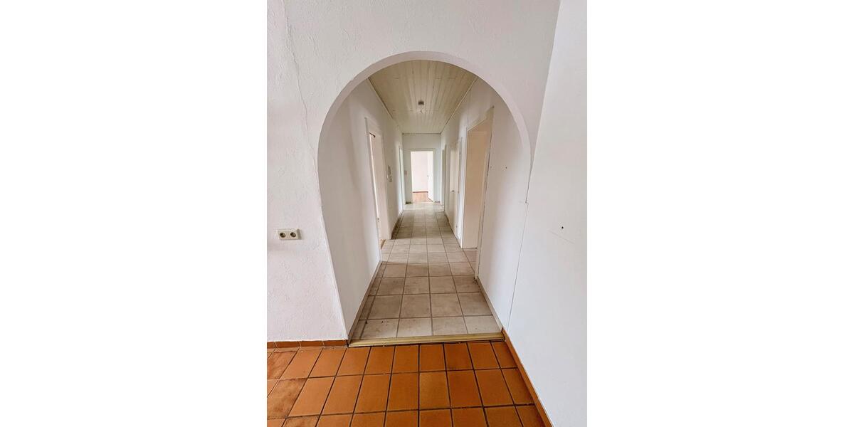 Etagenwohnung Dellfeld - 3 Zimmer, 92 m&sup2;, 600&euro; | Angebot:24441827