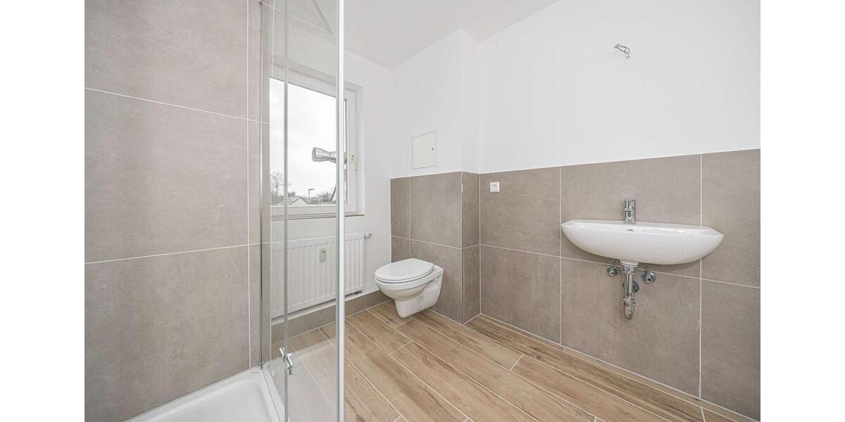 Etagenwohnung Borna - 3 Zimmer, 74 m&sup2;, 660&euro; | Angebot:26545939