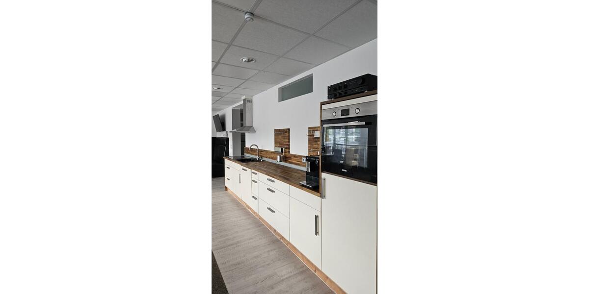 Gewerbeobjekt Heideland - 1.950&euro; | Angebot:22942507