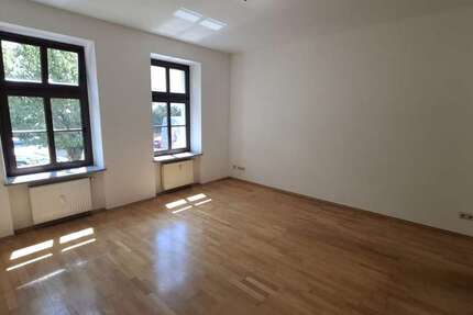Wohnung Halle Giebichenstein - 3.5 Zimmer, 95 m&sup2;, 1.000&euro; | Angebot:27072241