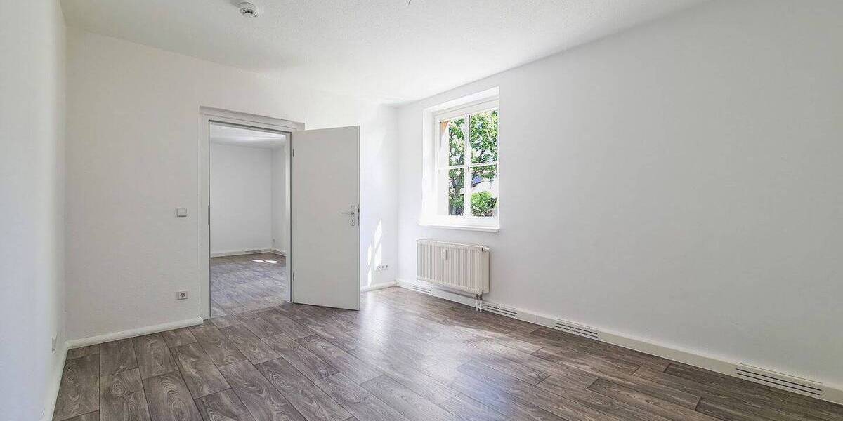 Etagenwohnung Freiberg Freiberg Ost - 3 Zimmer, 65 m&sup2;, 350&euro; | Angebot:26753252
