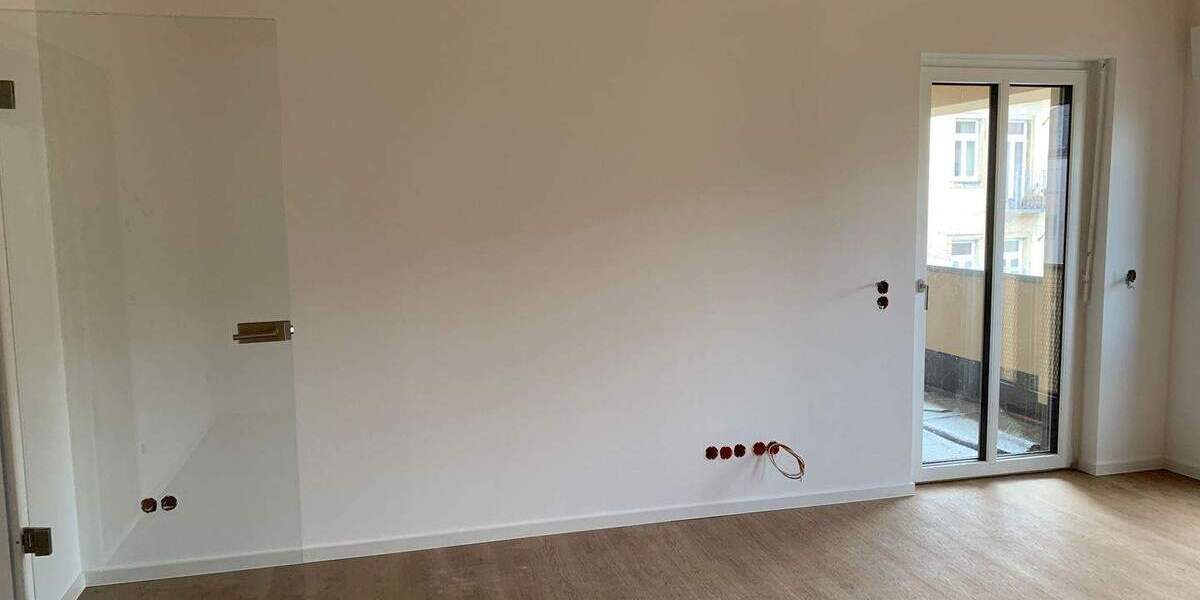 Etagenwohnung Dresden Äußere Neustadt - 3 Zimmer, 100 m&sup2;, 1.660&euro; | Angebot:25836250