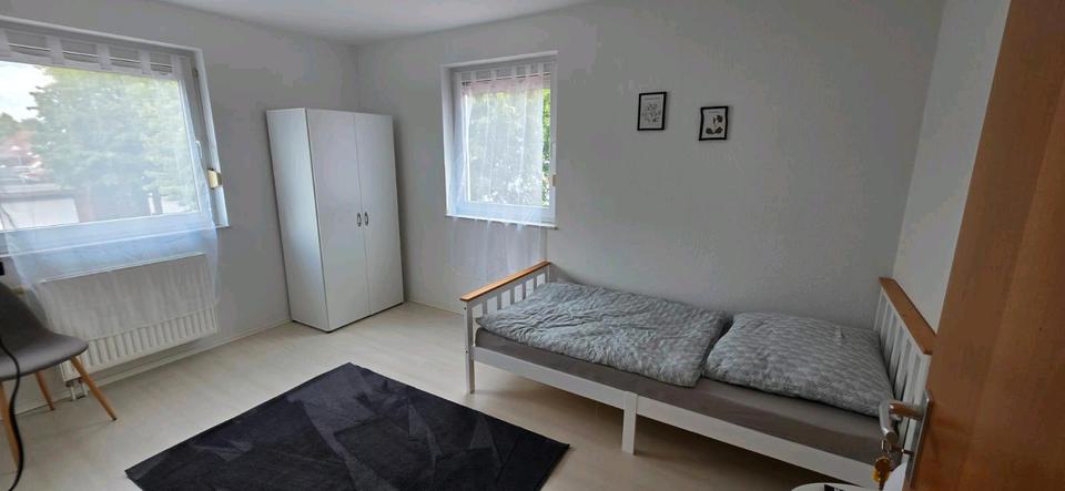 Wohnen auf Zeit Delmenhorst Bungerhof - 4 Zimmer, 130 m&sup2;, 35&euro; | Angebot:26380902