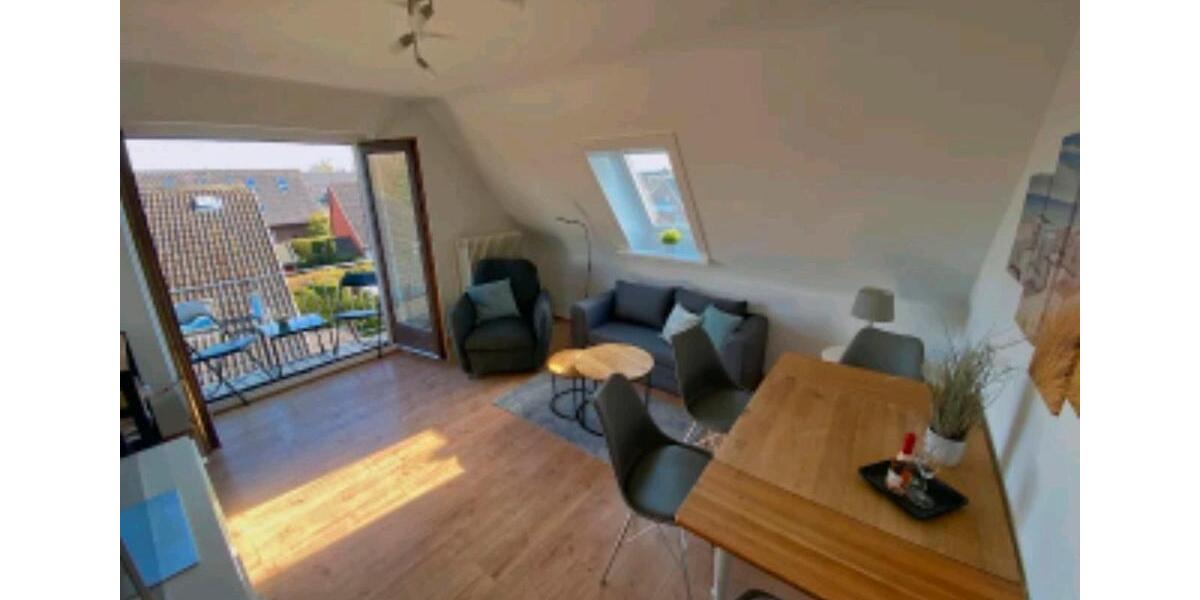 Dachgeschoßwohnung Grömitz - 2 Zimmer, 40 m&sup2;, 990&euro; | Angebot:25944644