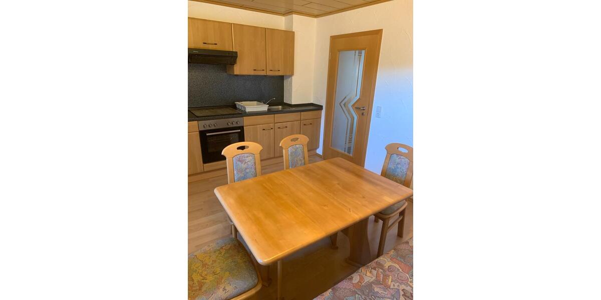 Etagenwohnung Traitsching - 2.5 Zimmer, 80 m&sup2;, 560&euro; | Angebot:24495145