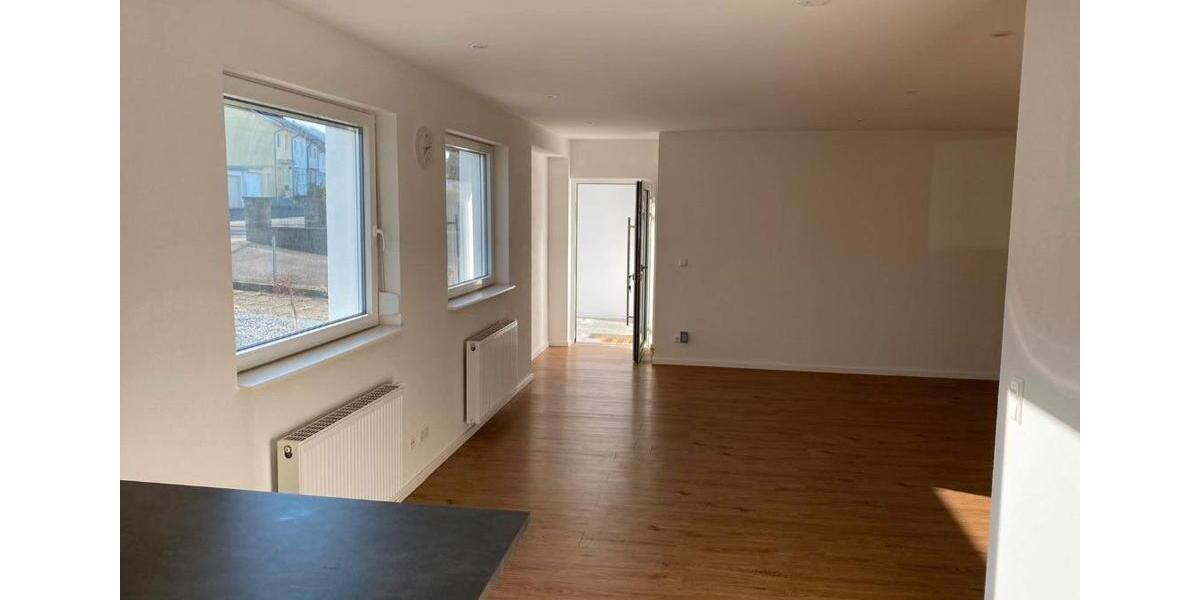 Erdgeschoßwohnung Aalen Unterkochen - 4 Zimmer, 93 m&sup2;, 1.365&euro; | Angebot:25329968