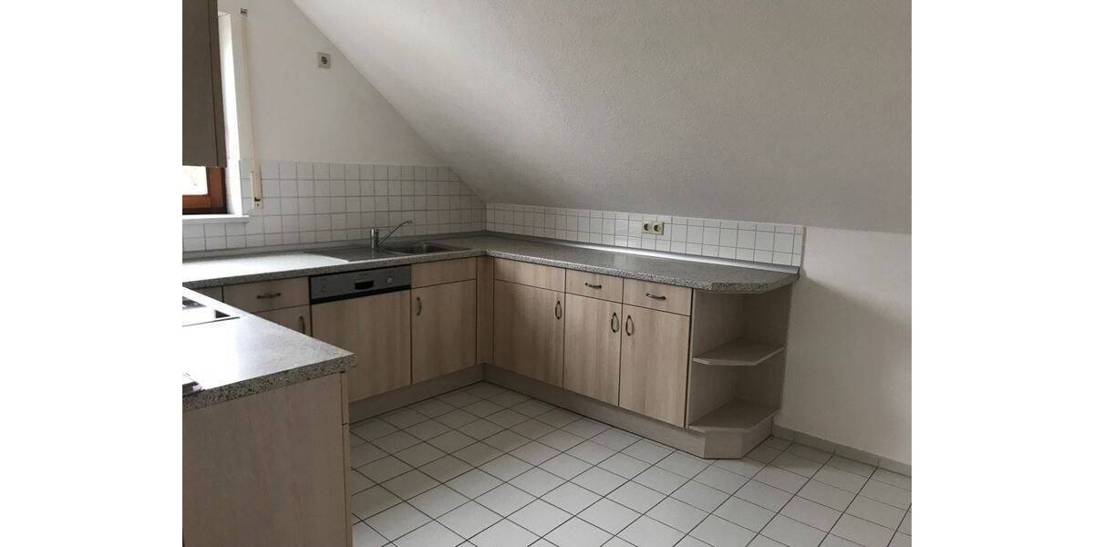 Etagenwohnung Wurzen Kühren - 3 Zimmer, 77 m&sup2;, 380&euro; | Angebot:26470894