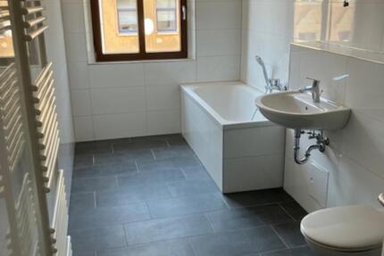 Wohnung Plauen - 4.5 Zimmer, 97 m&sup2;, 850&euro; | Angebot:25808074