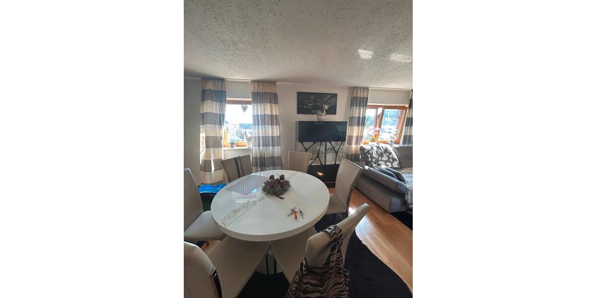 Etagenwohnung Attendorn - 3 Zimmer, 90 m&sup2;, 800&euro; | Angebot:26698795