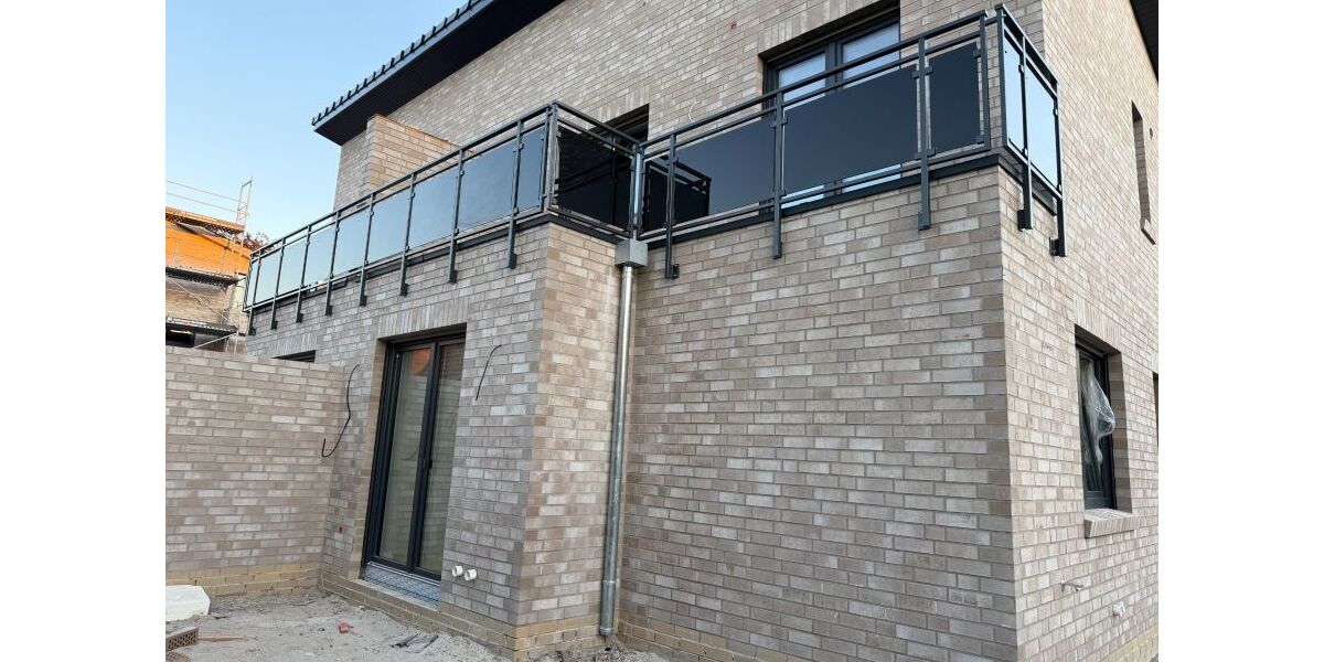 Erstbezug Modernes Neubau-Apartment mit großem Balkon KfW 40 Einbauküche Geothermie - Appartement Oldenburg (Oldb) Osternburg | Angebot:27266192