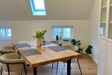 Frisch Sanierte Altbauwohnung mit Balkon im Herzen der List zimmer