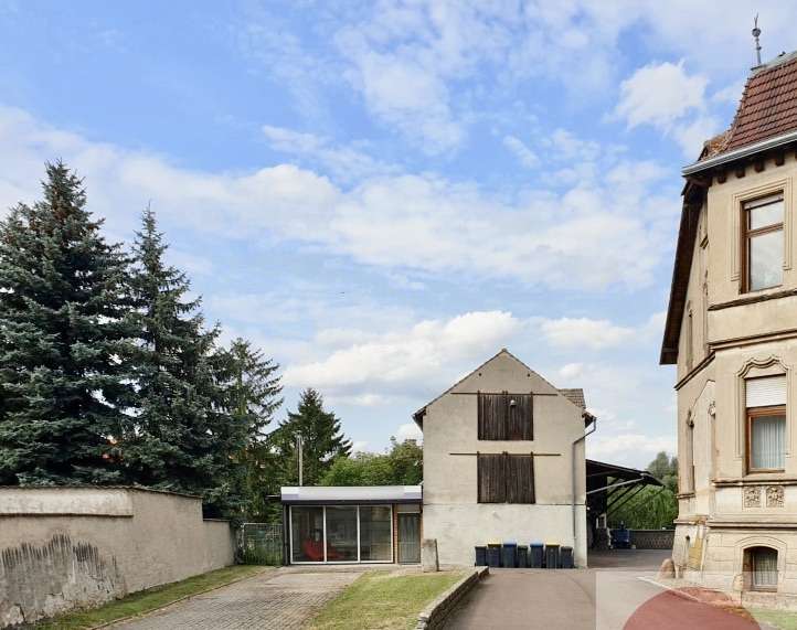 Halle in Börde-Hakel 300 € 440 m² zimmer