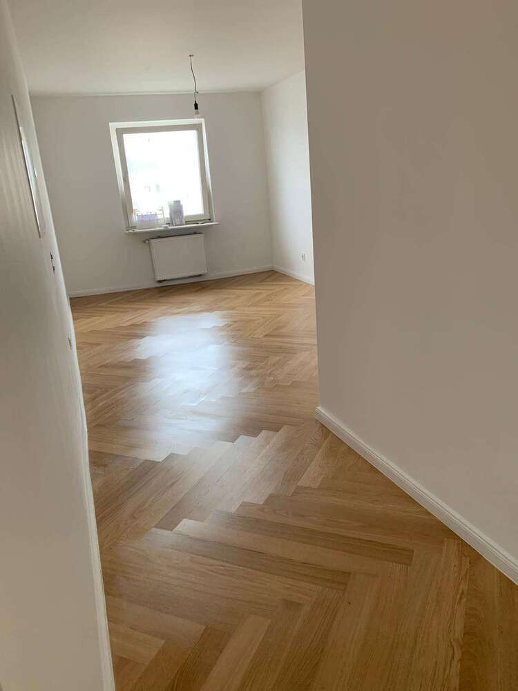 Wohnung zum Mieten in Düsseldorf 1.120 € 52 m²