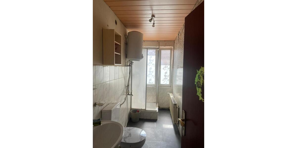 Dachgeschoßwohnung Brakel - 2 Zimmer, 55 m&sup2;, 300&euro; | Angebot:26683023