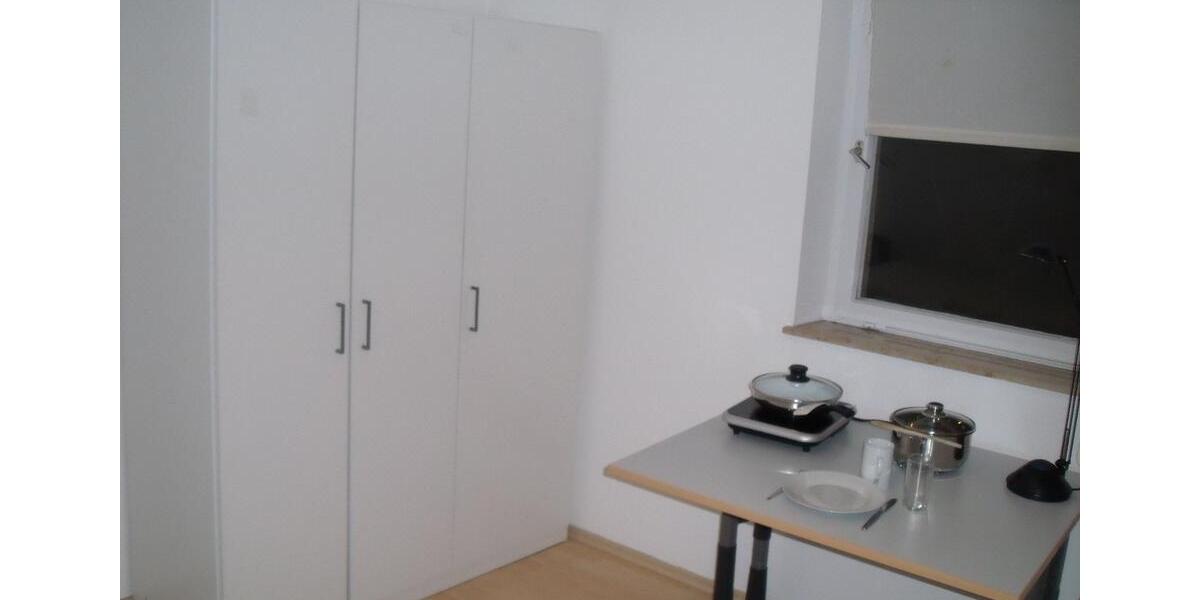 Wohnen auf Zeit Tübingen Derendingen - 1 Zimmer, 12 m&sup2;, 390&euro; | Angebot:24351276