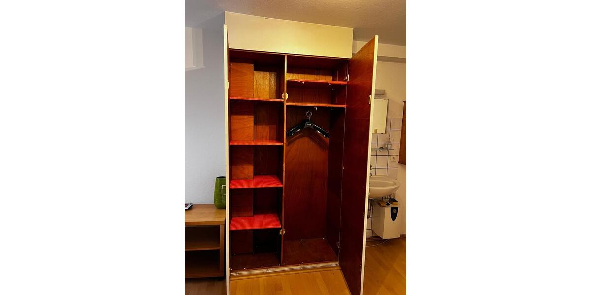 Wohnen auf Zeit Tübingen Derendingen - 1 Zimmer, 12 m&sup2;, 450&euro; | Angebot:24351276