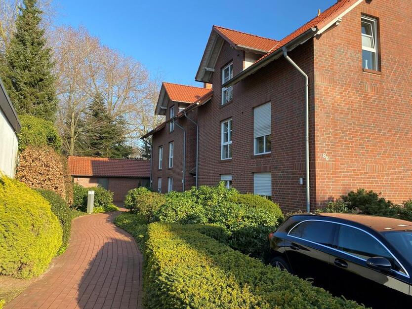 3 Zimmer-Whg; 87qm; 1.OG; EBK; zentrale Lage