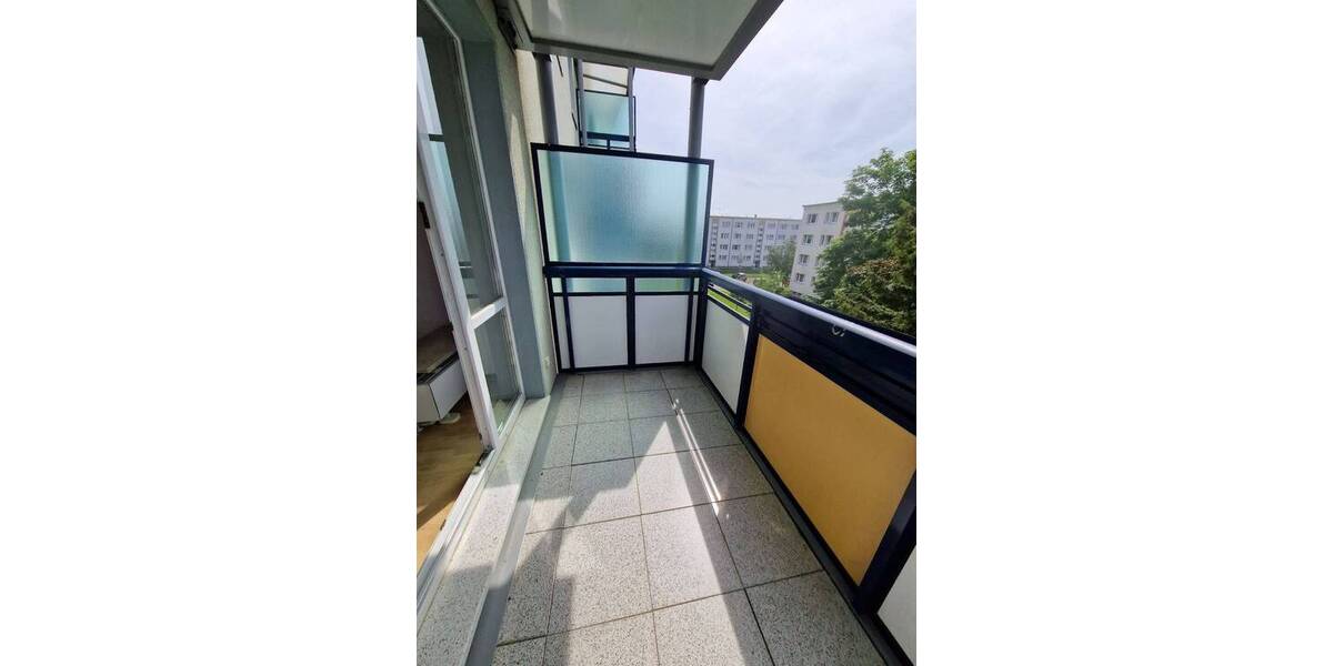 Etagenwohnung Gera Zwötzen - 2 Zimmer, 47 m&sup2;, 280&euro; | Angebot:26824941