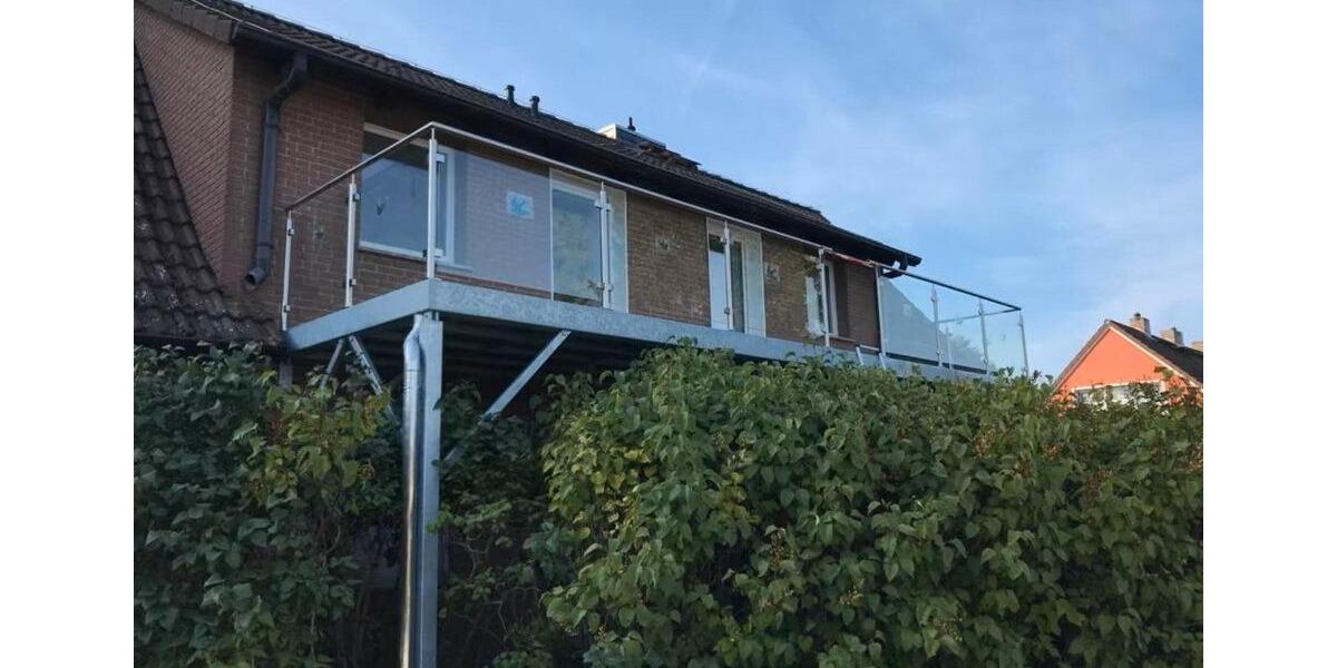 Dachgeschoßwohnung Karlsburg - 4 Zimmer, 94 m&sup2;, 1.000&euro; | Angebot:26638593