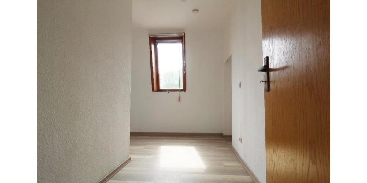Etagenwohnung Lunzenau - 4 Zimmer, 81 m&sup2;, 430&euro; | Angebot:24940982