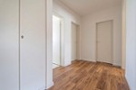 BALKON – BELETAGE – SUPER SCHNITT – GROSSES WOHNZIMMER – EINBAUKÜCHE – WANNENBAD – PKW-STELLPLATZ - Etagenwohnung Borna Zedtlitz | Angebot:27297840