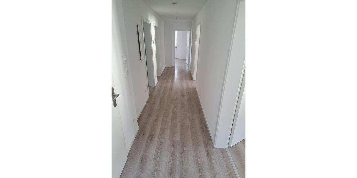 Etagenwohnung Frankenberg (Eder) - 4 Zimmer, 93 m&sup2;, 850&euro; | Angebot:22172045