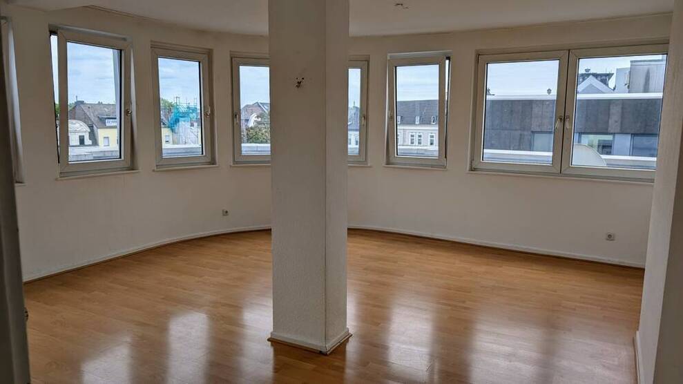 Schöne 2-Zimmerwohnung, mit großer Terrasse im Gründerzeitviertel