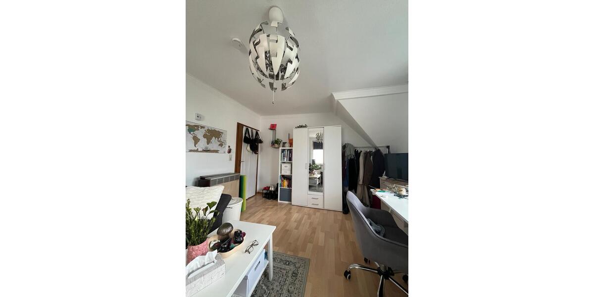 Wohnen auf Zeit Stuttgart Stuttgart-Ost - 1 Zimmer, 100 m&sup2;, 540&euro; | Angebot:26671212