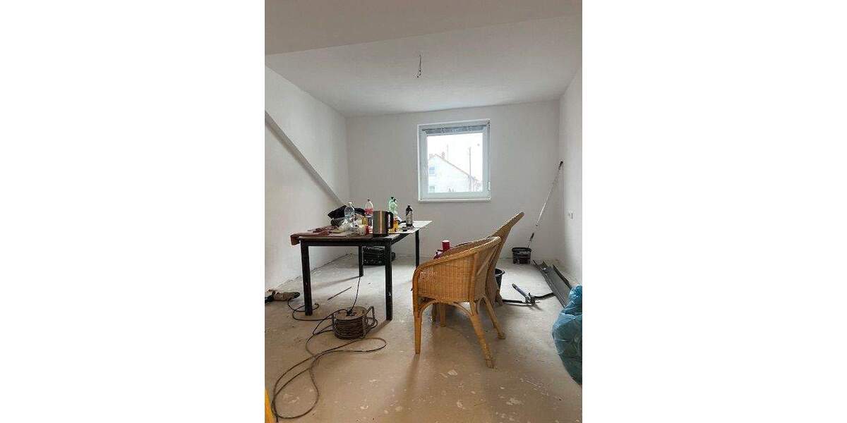 Etagenwohnung Vöhringen - 3 Zimmer, 102 m&sup2;, 1.200&euro; | Angebot:25675450
