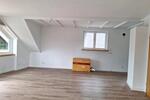 Dachgeschoßwohnung Nettetal - 1 Zimmer, 72 m&sup2;, 830&euro; | Angebot:25180569