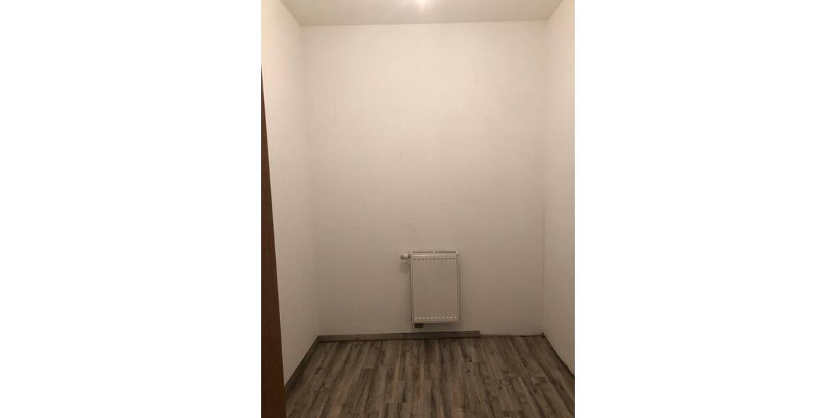 Erdgeschoßwohnung Waren (Müritz) - 2 Zimmer, 78 m&sup2;, 798&euro; | Angebot:26342301