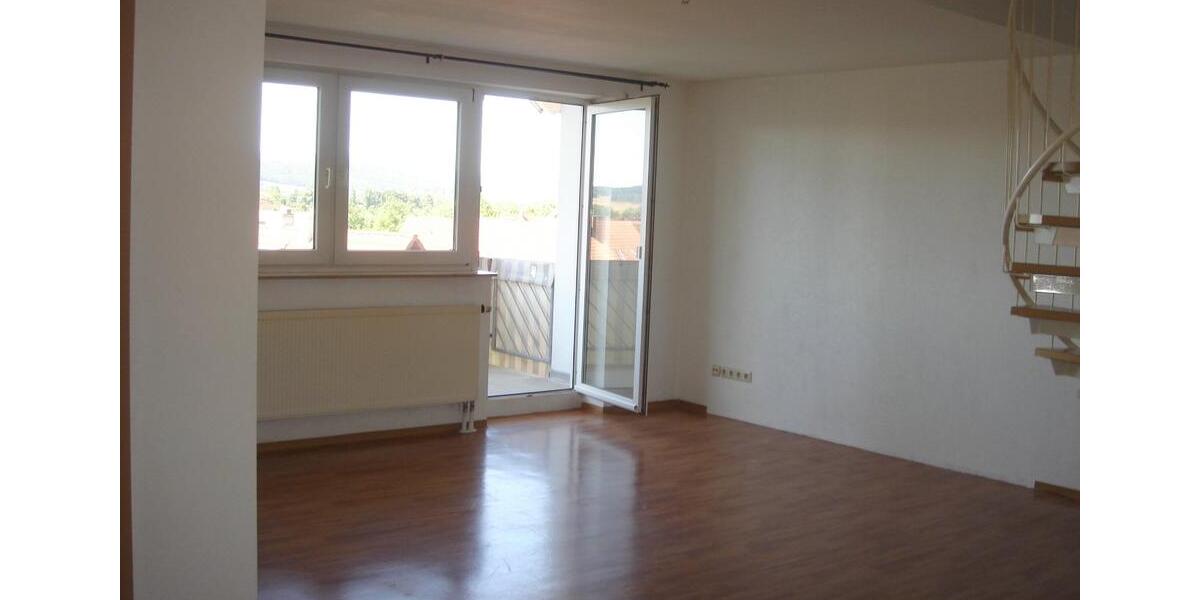 Etagenwohnung Bad Neustadt an der Saale - 3.5 Zimmer, 93 m&sup2;, 950&euro; | Angebot:22052287