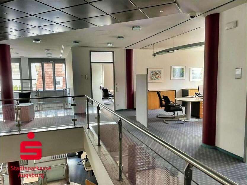 Büro in Augsburg 3.420 € 570 m²