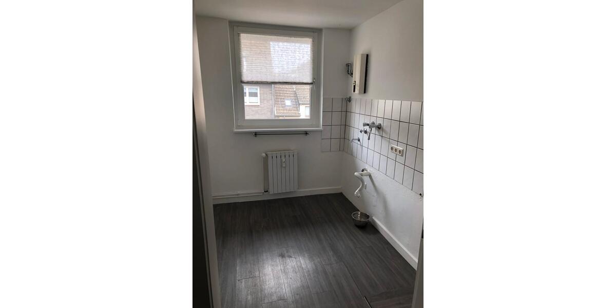 Etagenwohnung Duisburg Duisburg-Mitte - 3 Zimmer, 62 m&sup2;, 670&euro; | Angebot:26420309