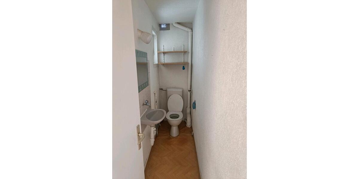 Dachgeschoßwohnung Walldürn - 2 Zimmer, 70 m&sup2;, 600&euro; | Angebot:26680592