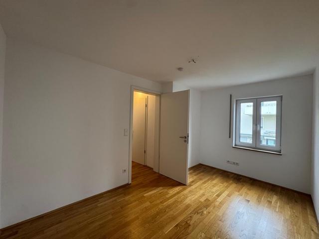 Etagenwohnung Regensburg Brandlberg - 1 Zimmer, 15 m&sup2;, 550&euro; | Angebot:26336124