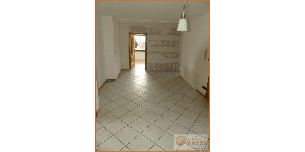 Etagenwohnung Flieden / Stork Stork - 4 Zimmer, 136 m&sup2;, 650&euro; | Angebot:26475926