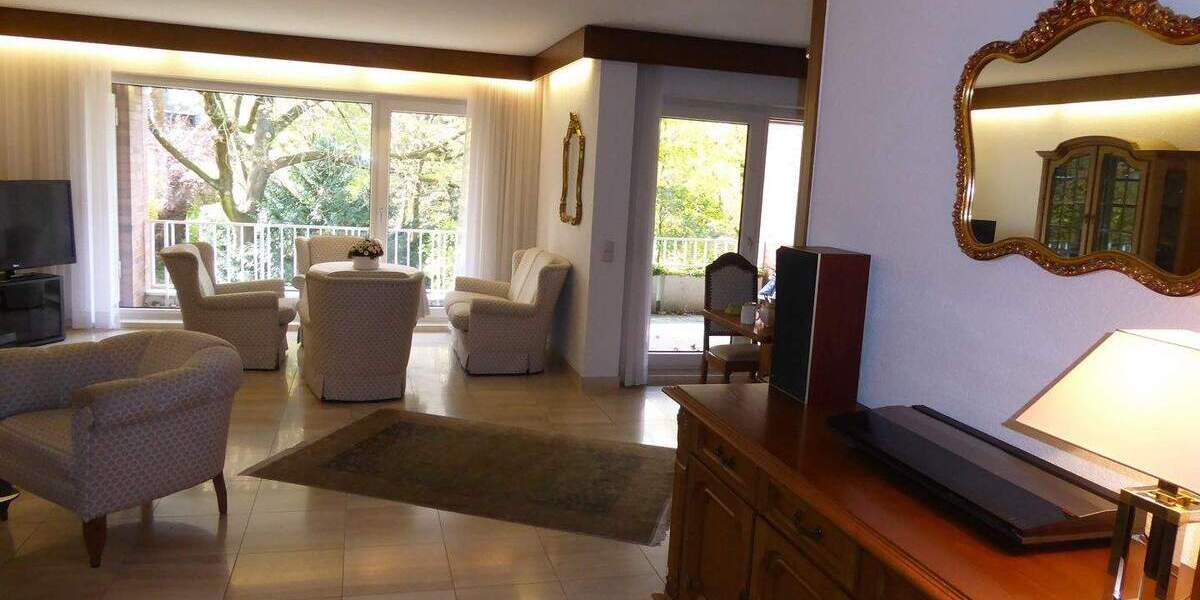 Etagenwohnung Dortmund Mitte - 3 Zimmer, 125 m&sup2;, 1.500&euro; | Angebot:24044054