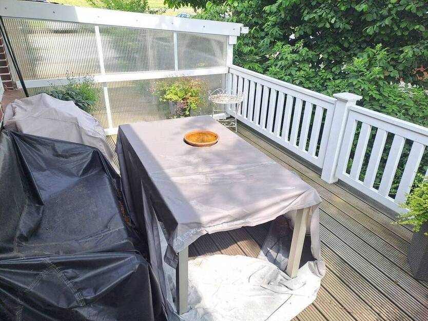 gepflegte 2,5-Zimmer-Wohnung mit Balkon in HH-Cranz