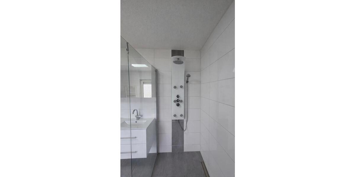 Reihenhaus Schwäbisch Gmünd - 7 Zimmer, 139 m&sup2;, 1.500&euro; | Angebot:26618242