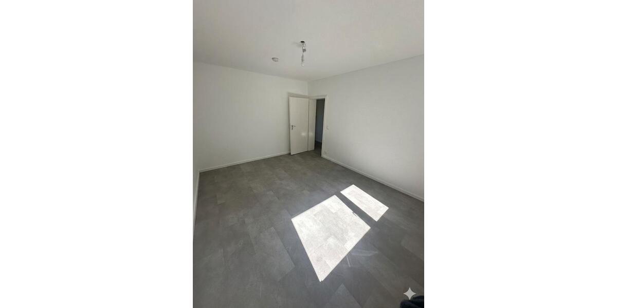 Etagenwohnung Remscheid Remscheid-Süd - 3 Zimmer, 78 m&sup2;, 700&euro; | Angebot:26688519