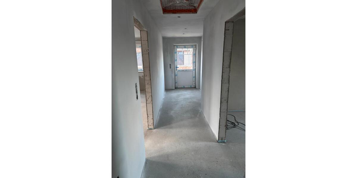 Dachgeschoßwohnung Viöl - 4 Zimmer, 92 m&sup2;, 1.150&euro; | Angebot:25612486