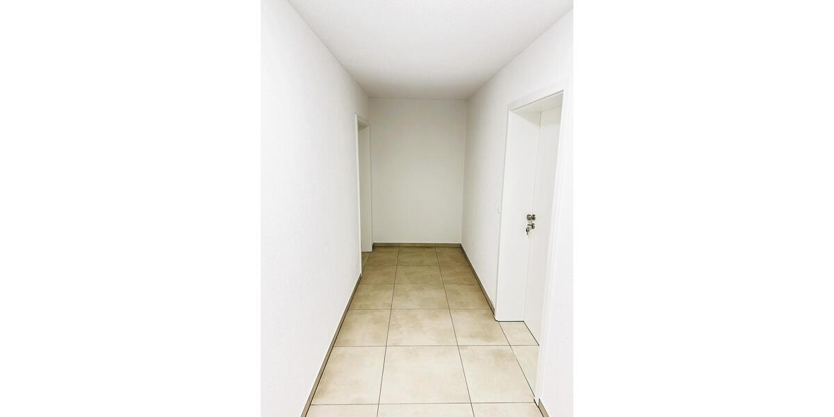 Neuwertige 4 Zim.-Penthouse Wohnung am See mit riesen Terrasse in Singen 4 zimmer