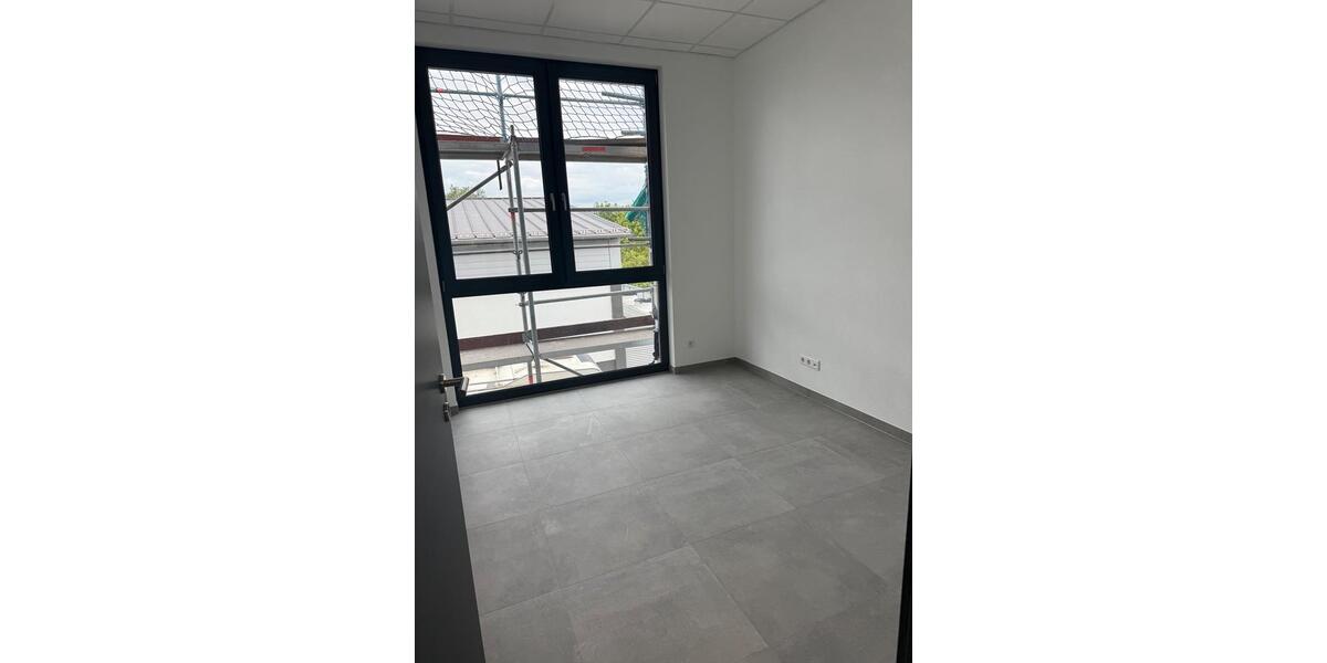 Gewerbeobjekt Möhrendorf - 880&euro; | Angebot:24753899