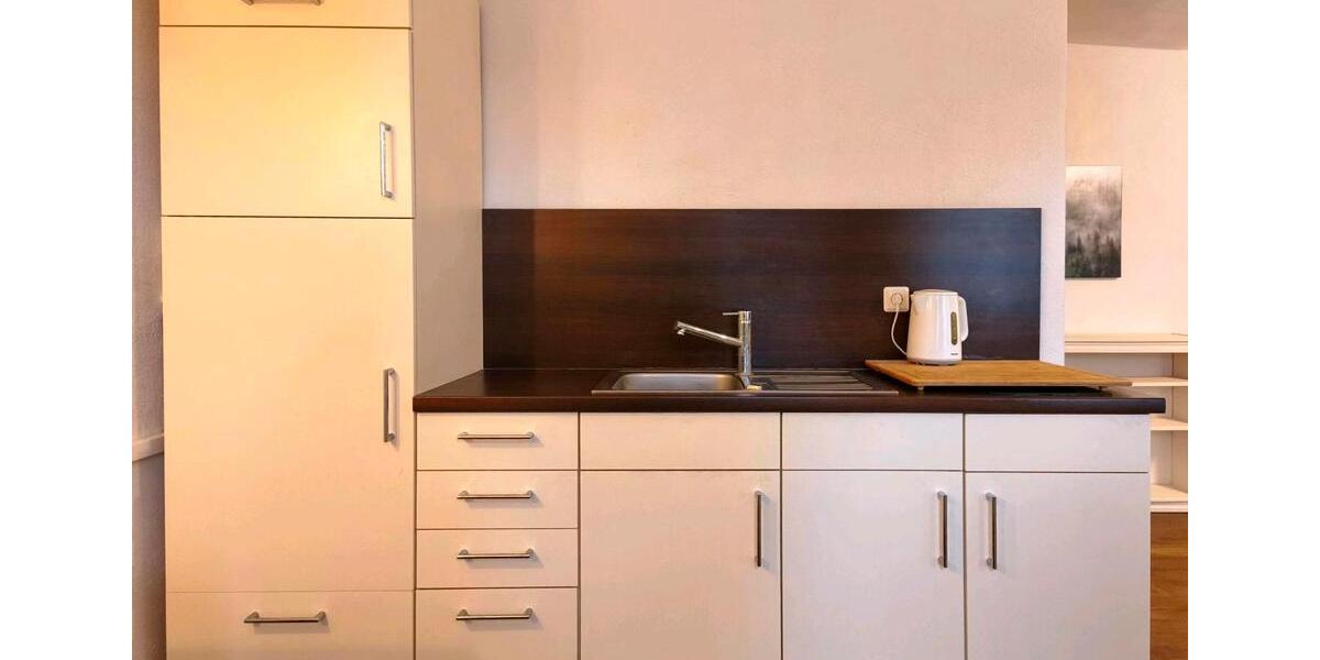 Monteurwohnung. 2 Personen. 20€ p.P. per Nacht 2 zimmer