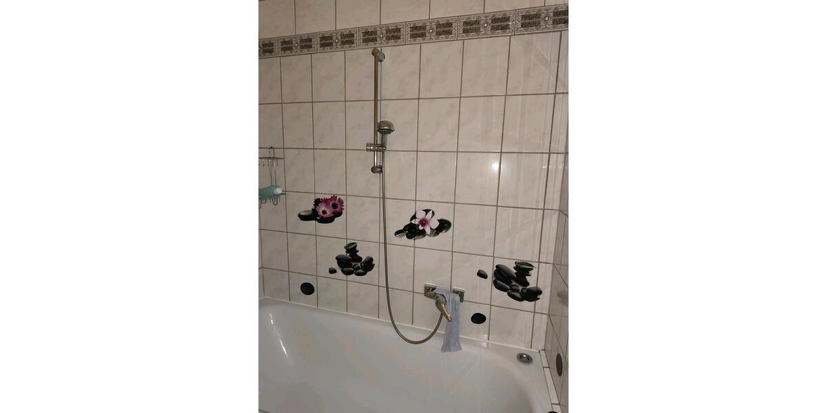 Etagenwohnung Wahlstedt - 3 Zimmer, 80 m&sup2;, 1.200&euro; | Angebot:25100659