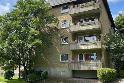 3,0-Zimmer- Wohnung, Bauer Landstraße 82, 3. OG Mitte ! Bitte bewerben Sie sich online ! zimmer