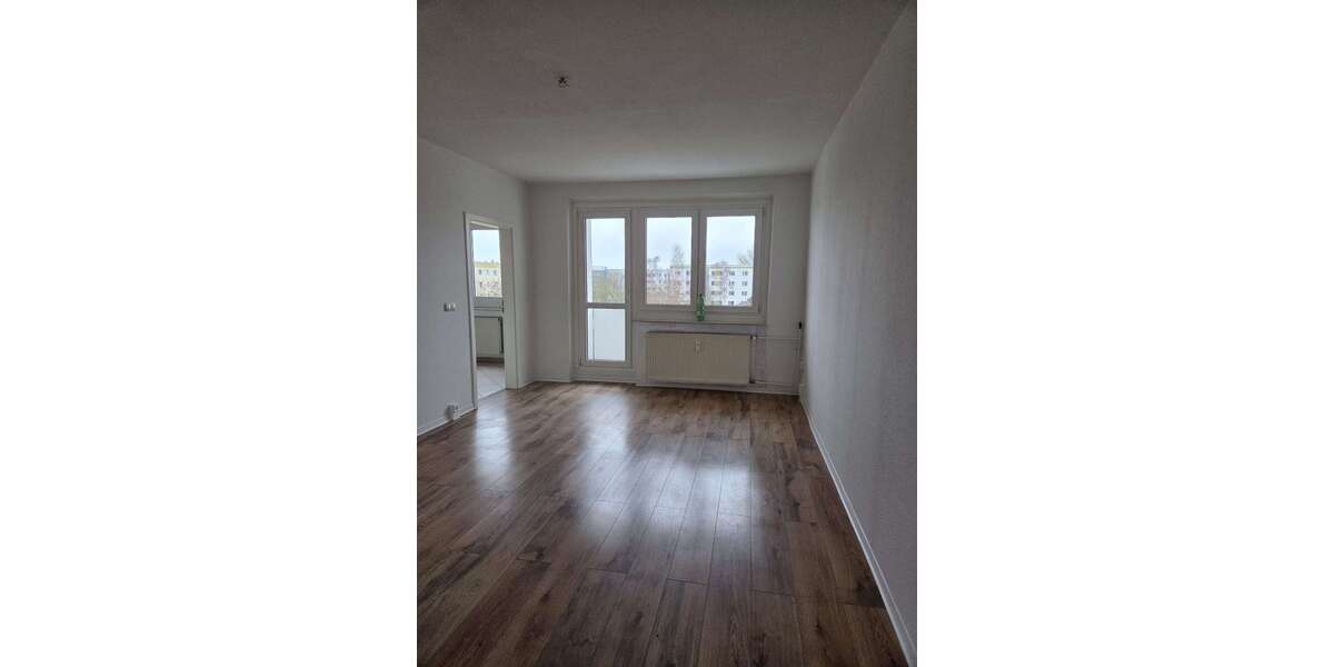 Etagenwohnung Stralsund Knieper - 5 Zimmer, 88 m&sup2;, 616&euro; | Angebot:25247940